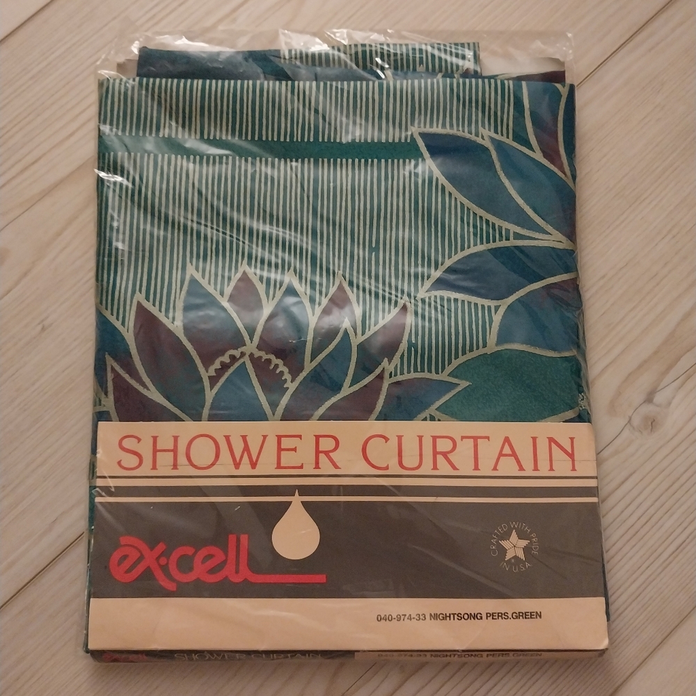 NWT Vintage 90's Excell Shower Curtain